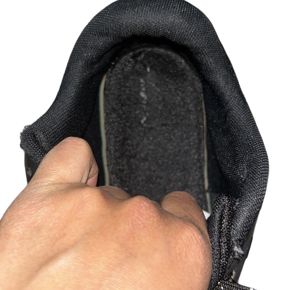 New Balance 85 Black & Gray Shoes, Size 12 main image 11